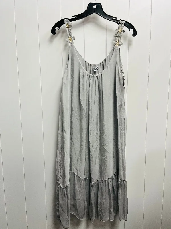 Price Rollback Dress Casual Short By TEMPO PARIS In Grey, Size: Xl