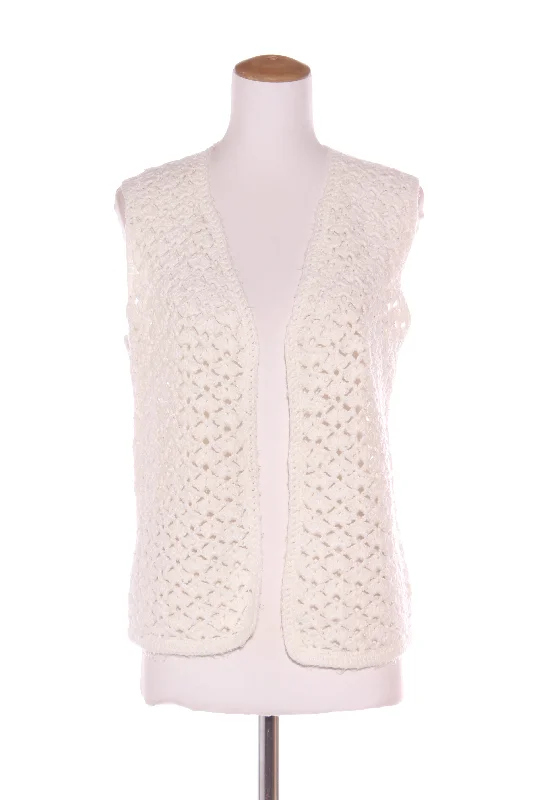 Sale Event Creamy white crochet vest! 10-14
