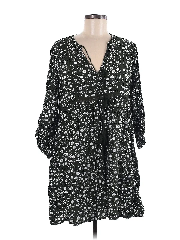 Exclusive Preview Casual Dress
