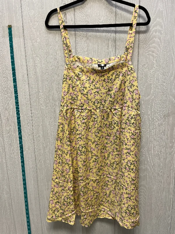 Best Deals Dress Casual Short By Torrid In Floral Print, Size: 2x