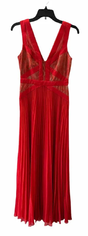 Can't Be Beat BCBGMax Azria red and beige Size 4 Dress