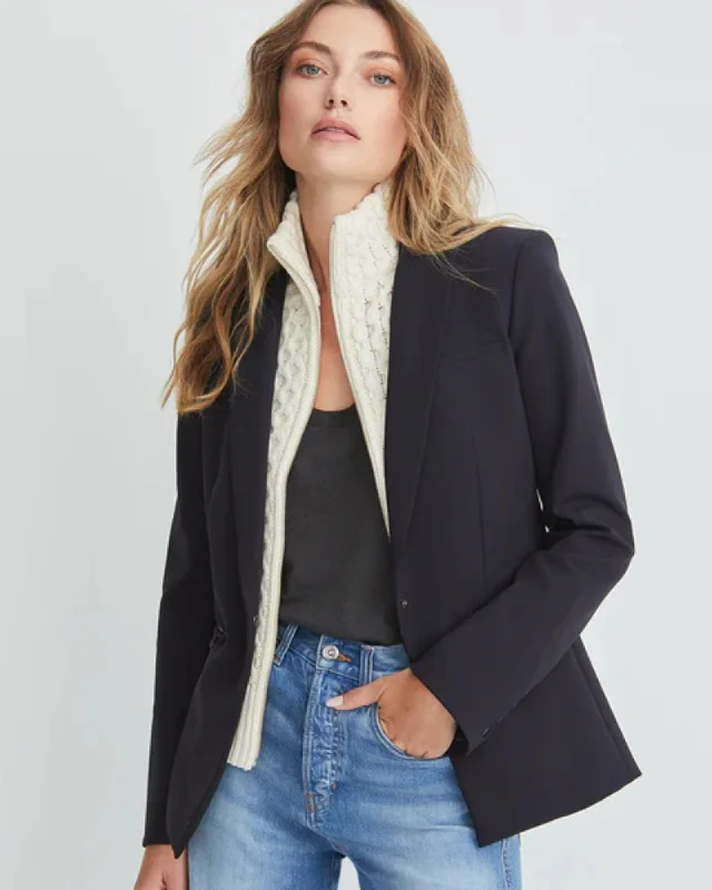 Savings Event "Scuba Jacket" with Cable Knit Dickey
